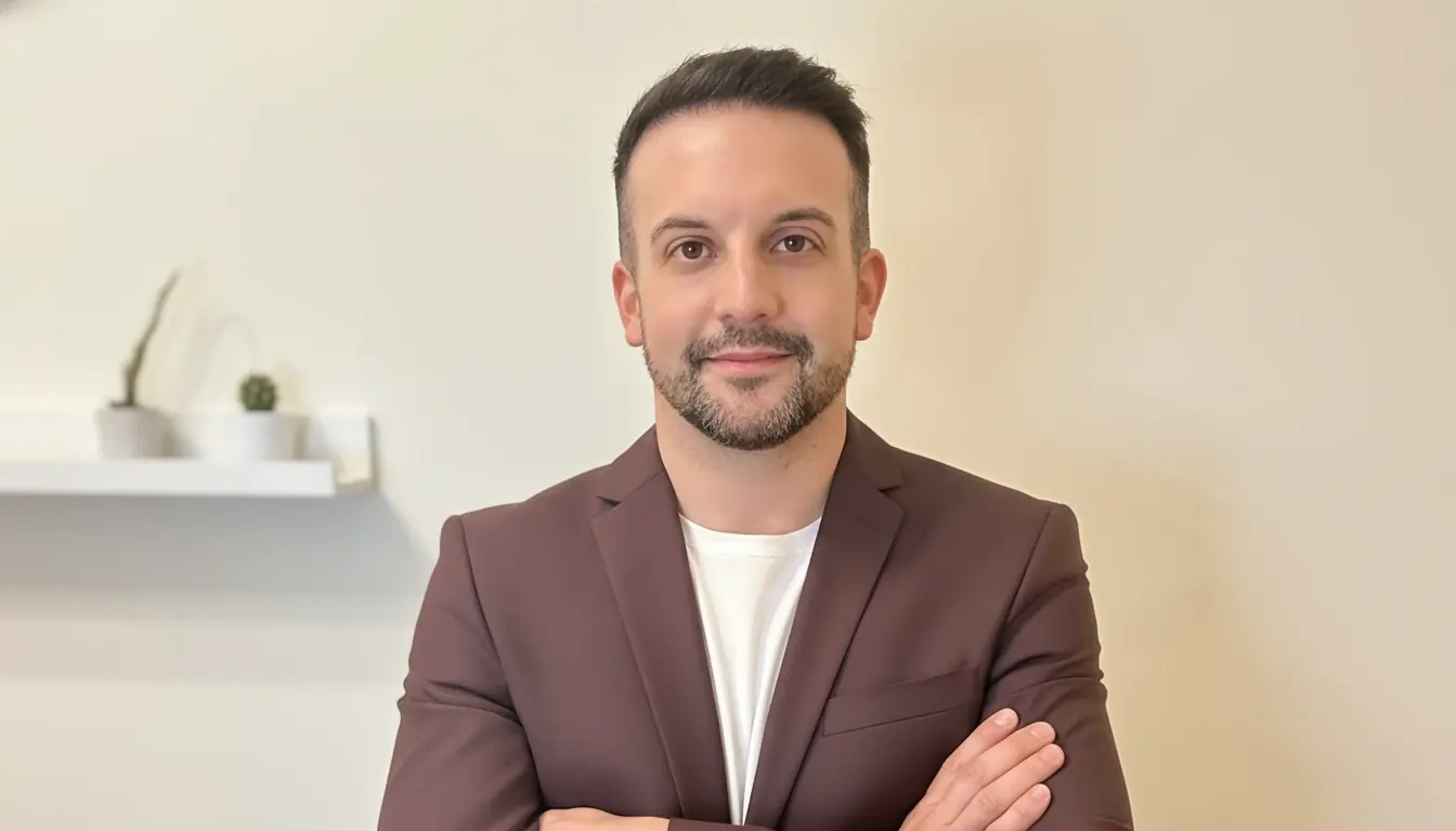 Tiago Dias, Counsel Clinic therapist